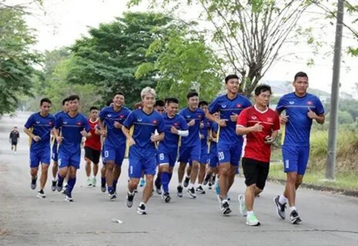 Từ 2